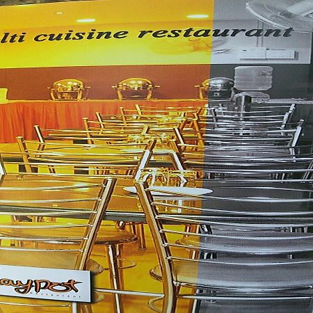 Hotel J Maariot Erode Luaran gambar